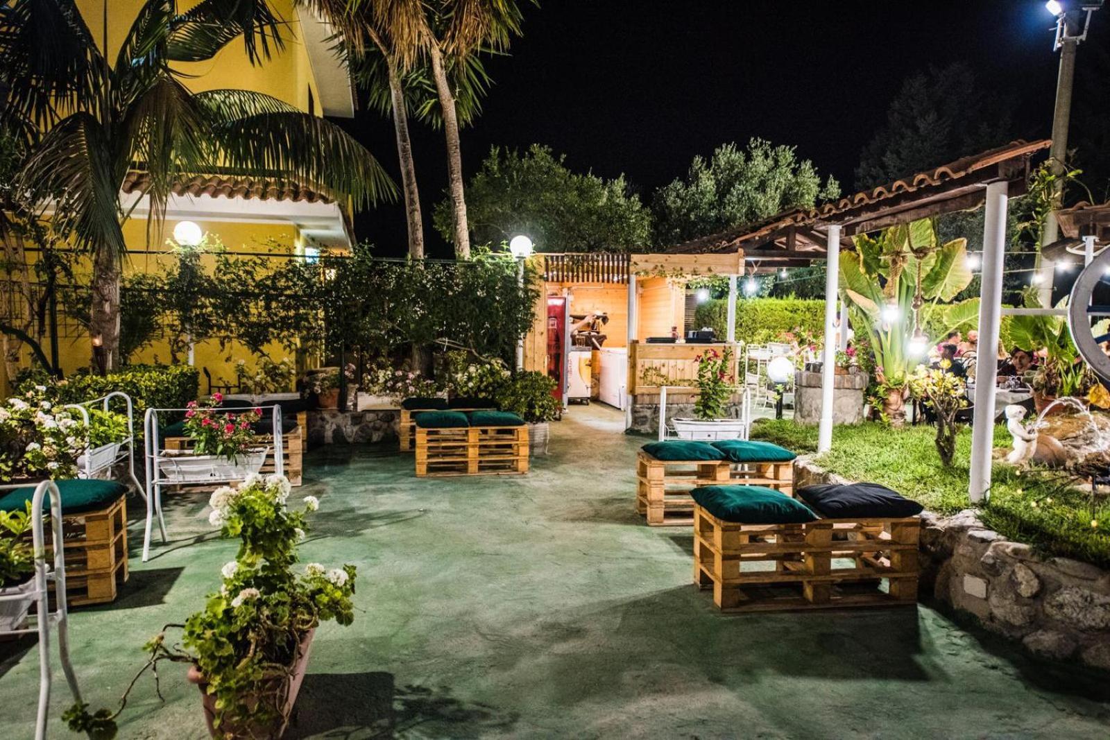 B&B Casa Cosmano 布兰卡莱奥内码头 外观 照片